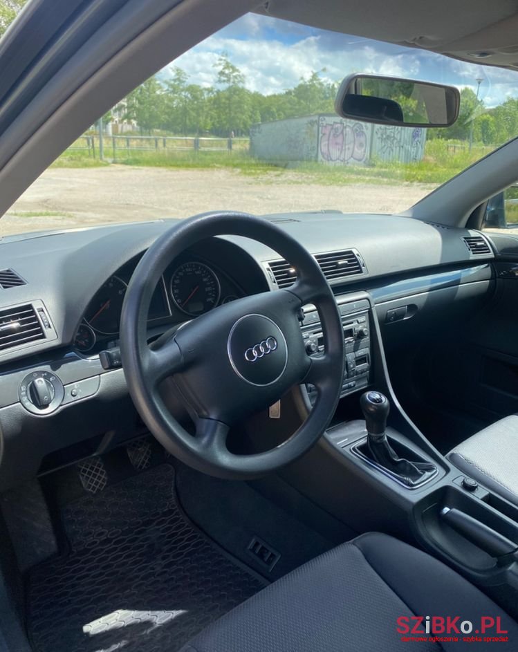 2004' Audi A4 Avant 2.0 photo #5