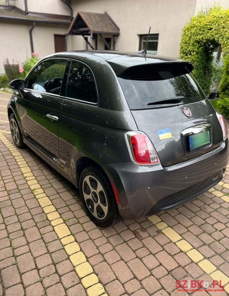 2017' Fiat 500 500E photo #4