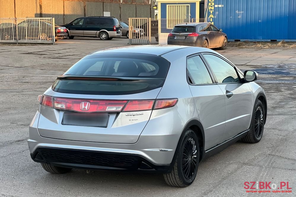 2009' Honda Civic 1.4I-Dsi Comfort photo #3