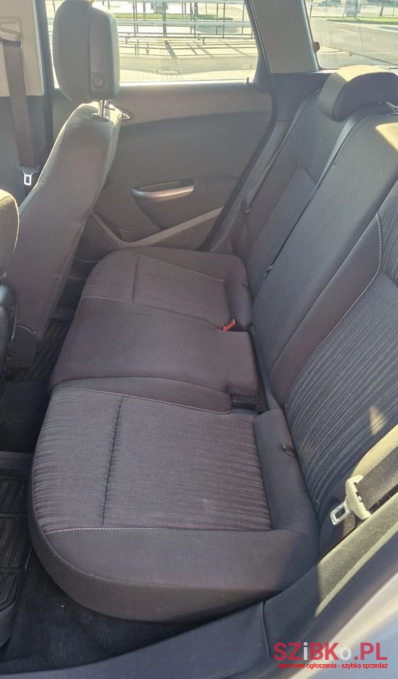 2011' Opel Astra Iii 1.7 Cdti photo #2