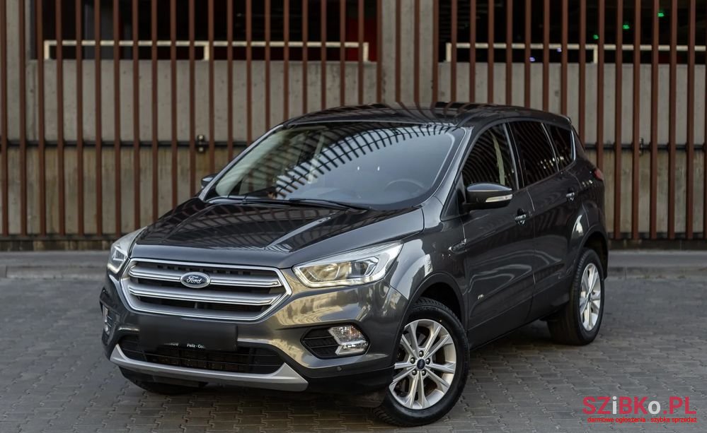 2017' Ford Kuga photo #2