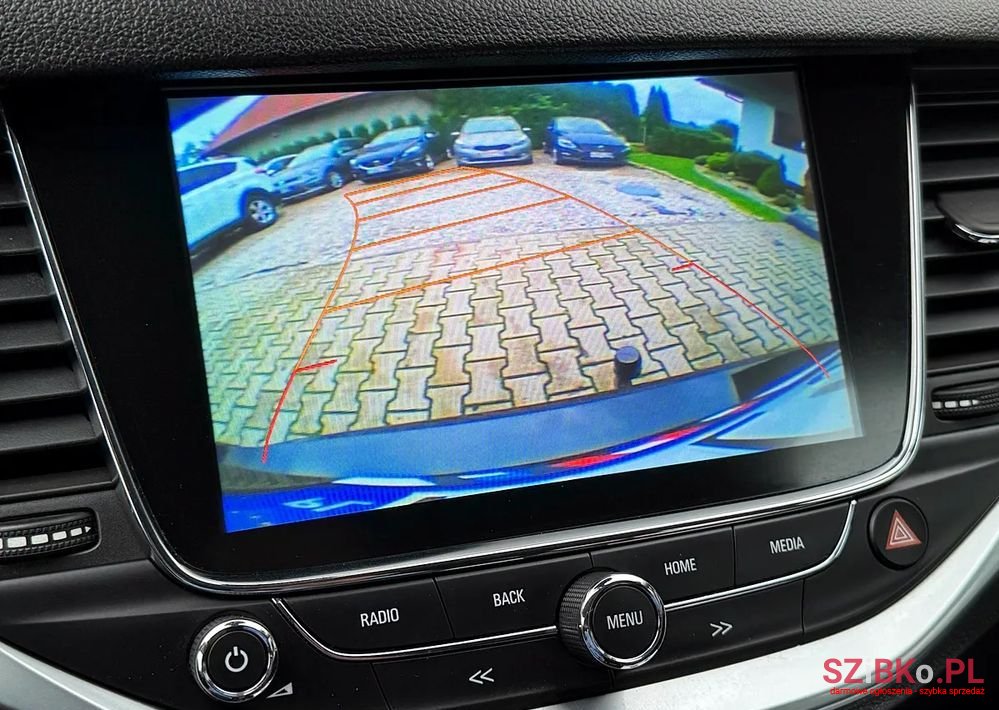 2016' Opel Astra photo #6