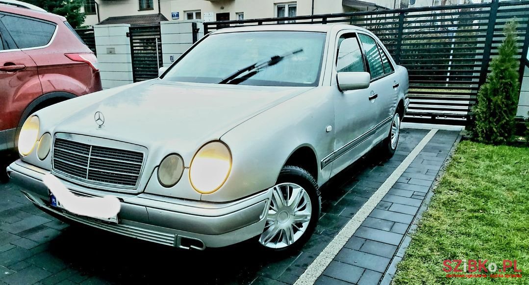 1996' Mercedes-Benz Klasa E photo #2