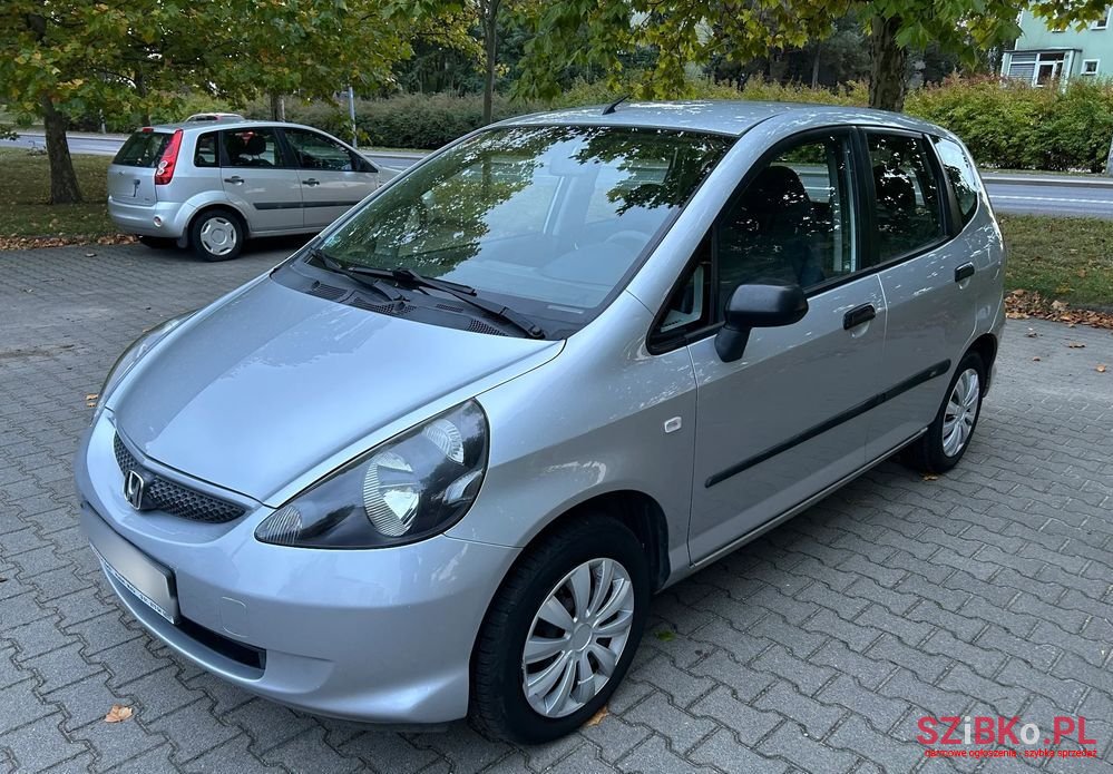 2005' Honda Jazz photo #3