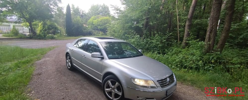 2003' Volkswagen Phaeton 3.2 V6 Tiptr (5 Os.) photo #1