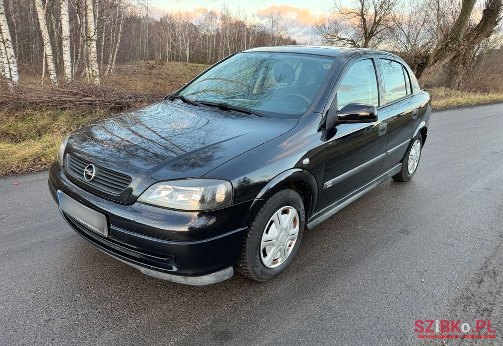 2002' Opel Astra 1.6 Elegance photo #1
