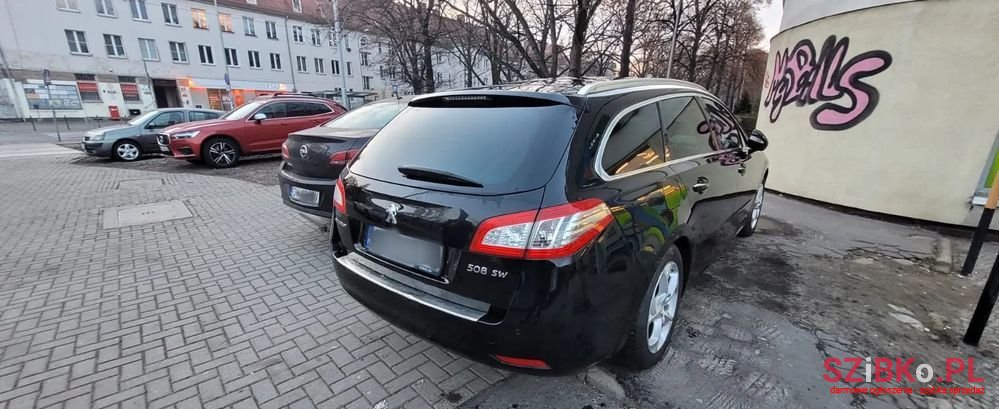 2012' Peugeot 508 2.0 Hdi Allure photo #3