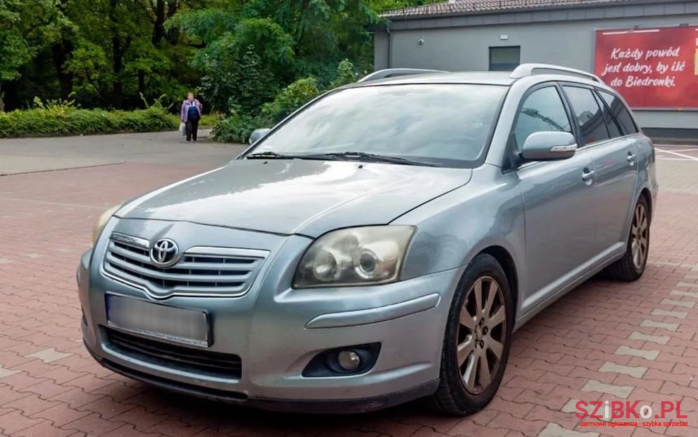 2007' Toyota Avensis photo #1
