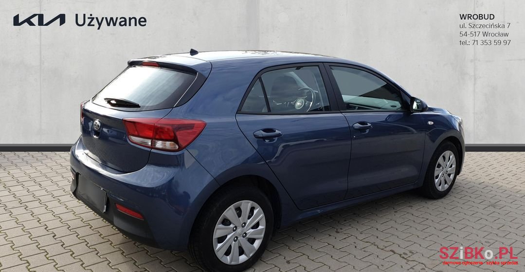 2019' Kia Rio photo #5