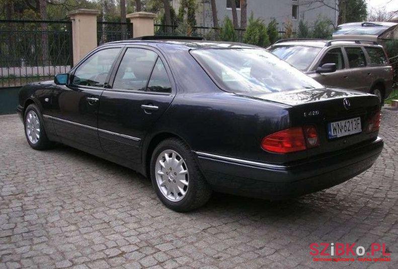 1997' Mercedes-Benz Klasa E photo #1