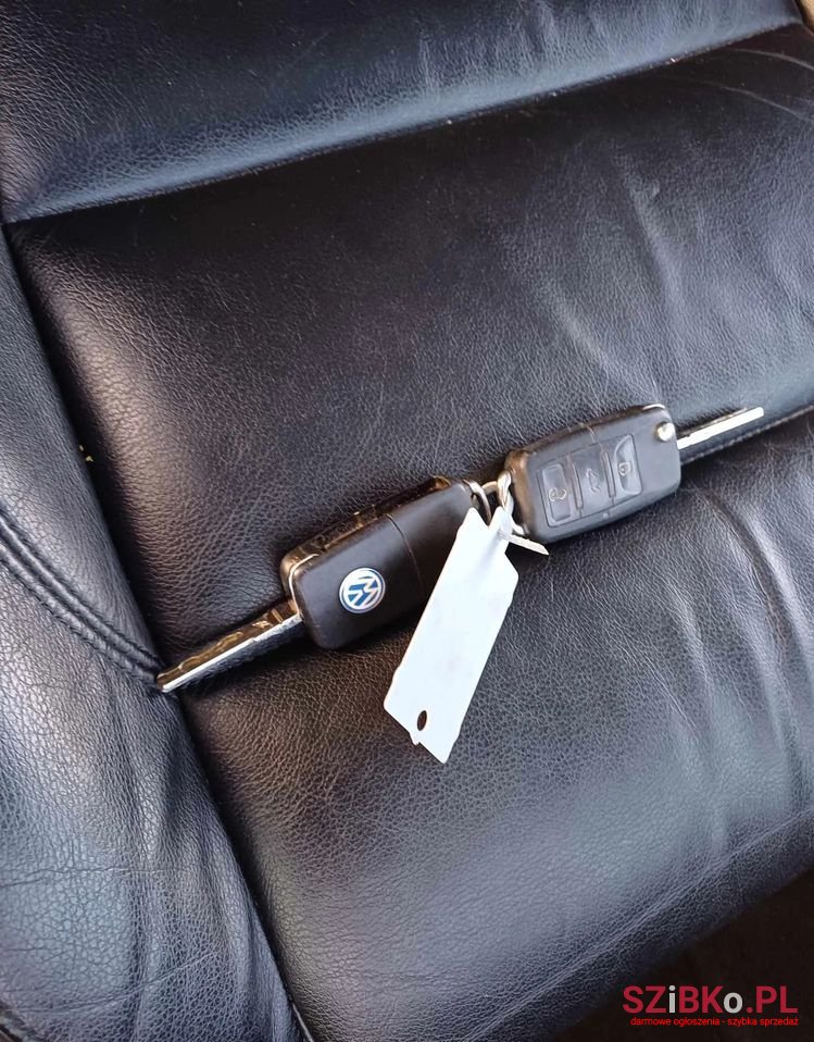 2008' Volkswagen Tiguan photo #6