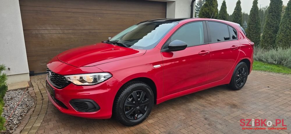 2017' Fiat Tipo photo #5