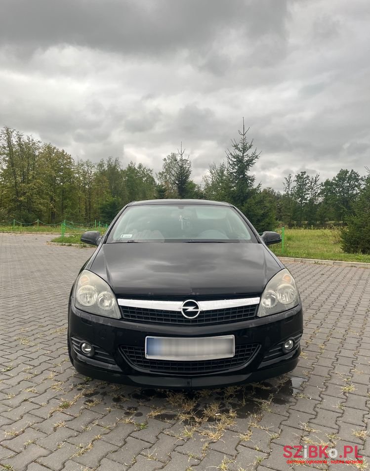 2008' Opel Astra photo #3