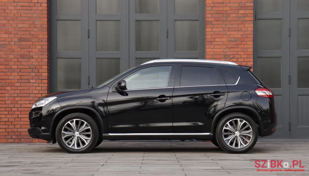 2013' Peugeot 4008 photo #3
