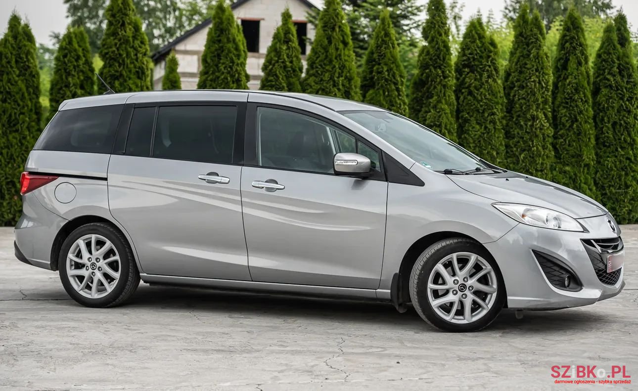 2014' Mazda 5 photo #3