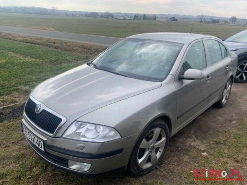 2007' Skoda Octavia photo #1