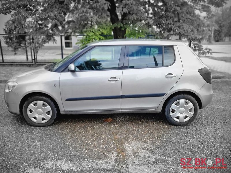 2008' Skoda Fabia 1.2 12V Start photo #6