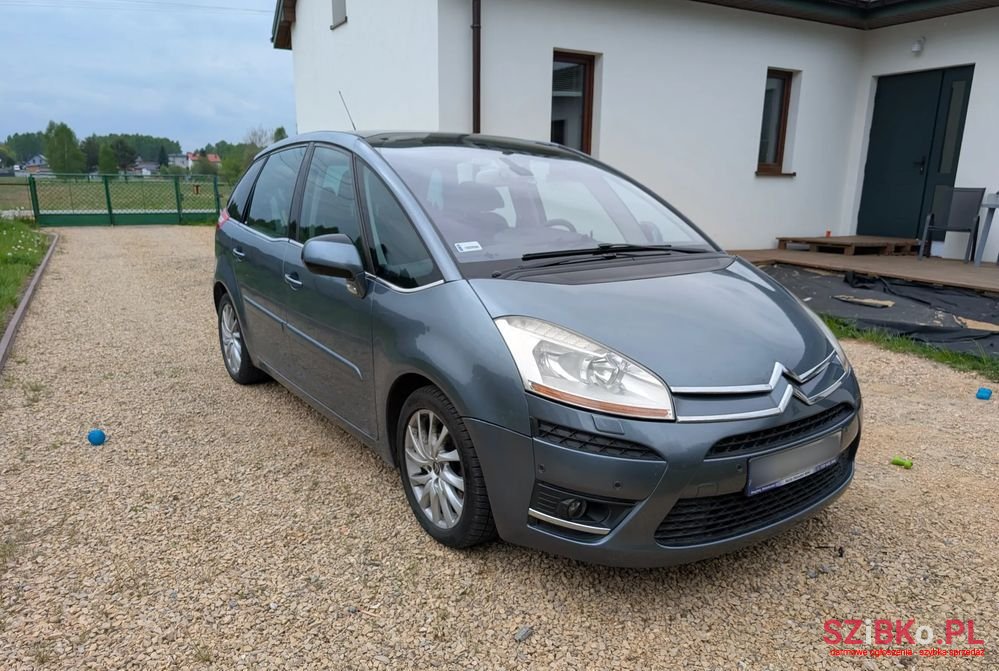 2008' Citroen C4 Picasso photo #1