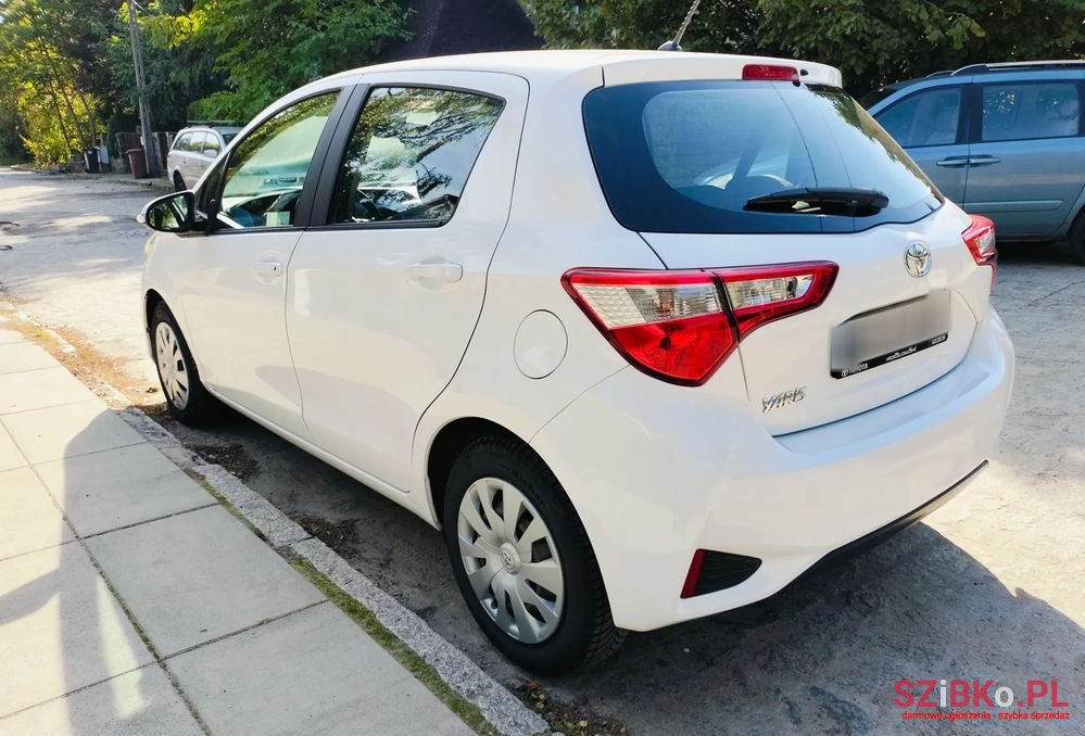 2019' Toyota Yaris photo #3