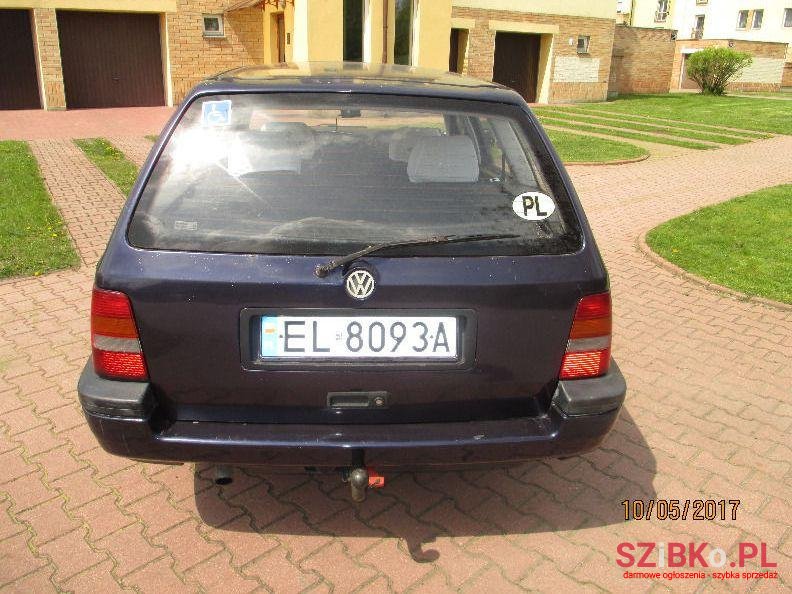 1994' Volkswagen Golf photo #2