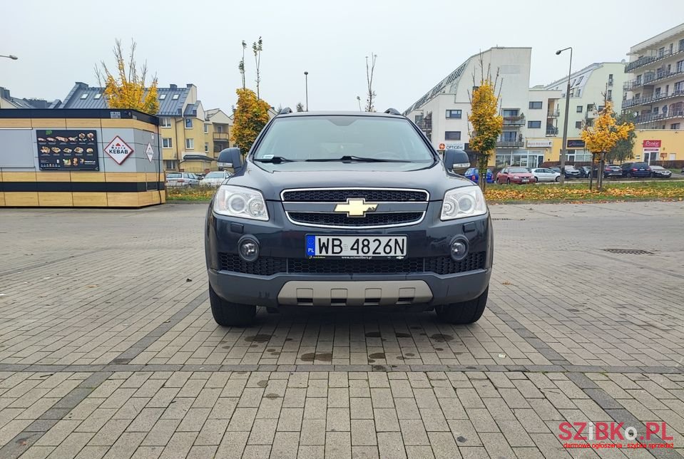 2010' Chevrolet Captiva photo #2