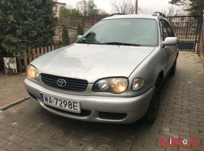2000' Toyota Corolla photo #1