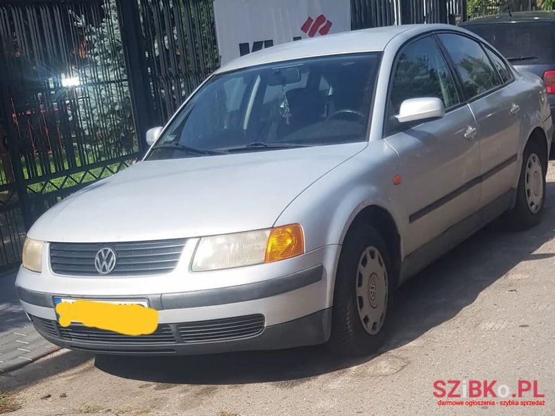 1996' Volkswagen Passat photo #2