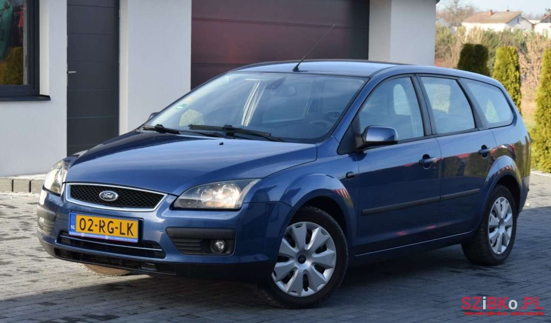 2005' Ford Focus photo #1