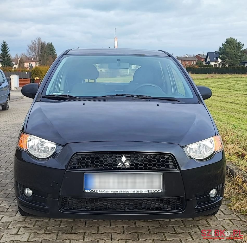 2009' Mitsubishi Colt 1.3 Cleartec Invite photo #6
