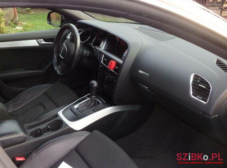 2011' Audi A5 photo #4