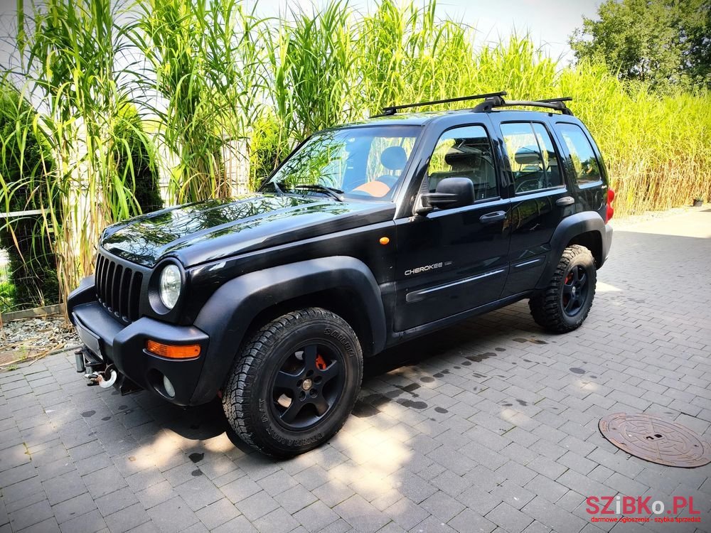 2002' Jeep Cherokee 2.4 Sport photo #3