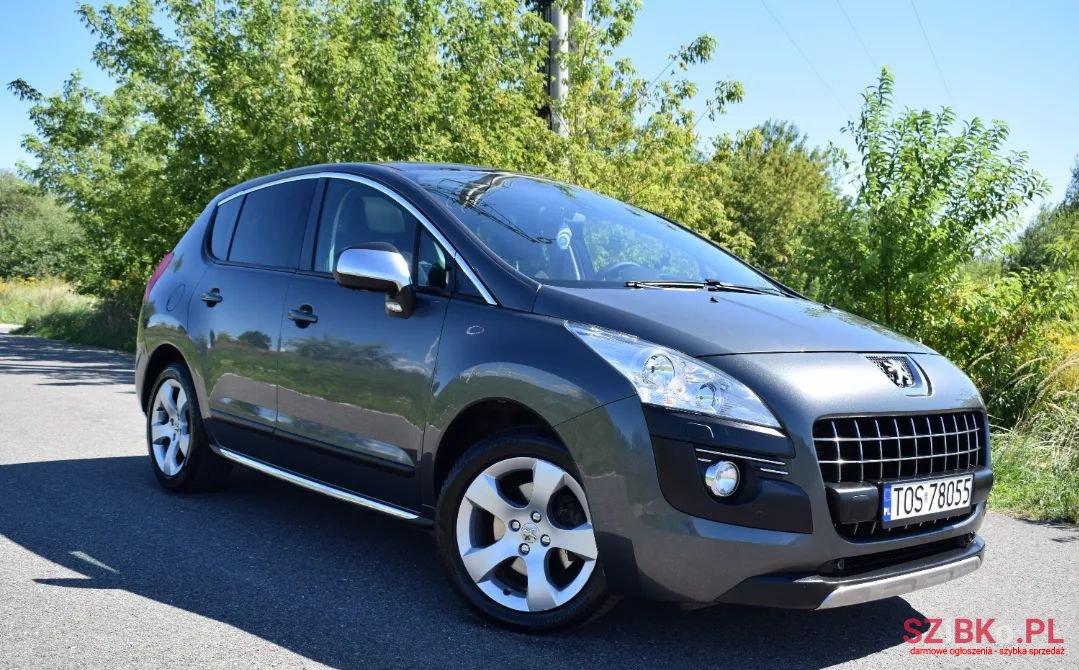 2011' Peugeot 3008 photo #1