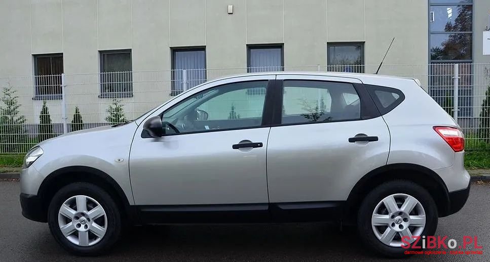 2013' Nissan Qashqai 1.6 Acenta photo #5