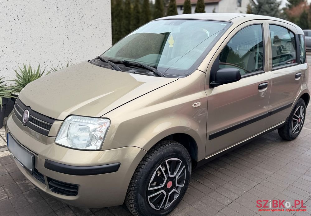 2008' Fiat Panda 1.1 Young photo #1