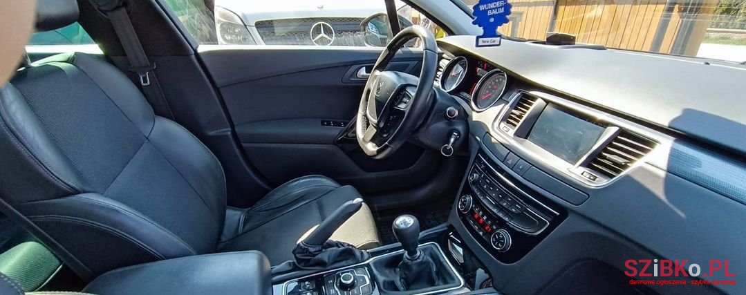 2011' Peugeot 508 photo #5