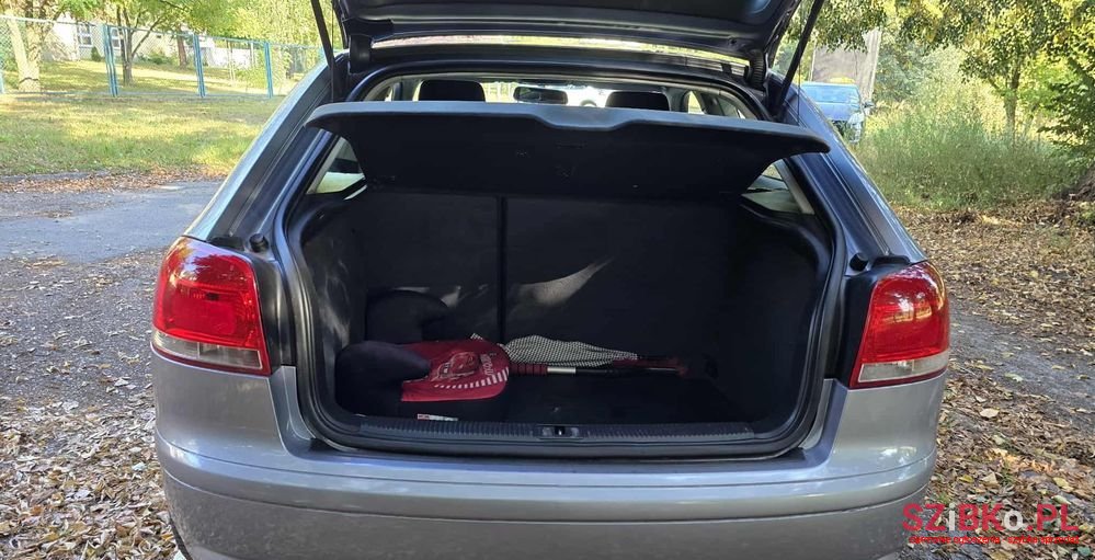 2005' Audi A3 1.6 Attraction photo #6