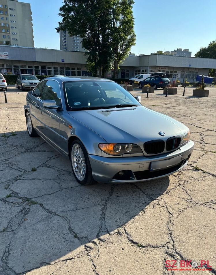 2004' BMW 3 Series photo #4