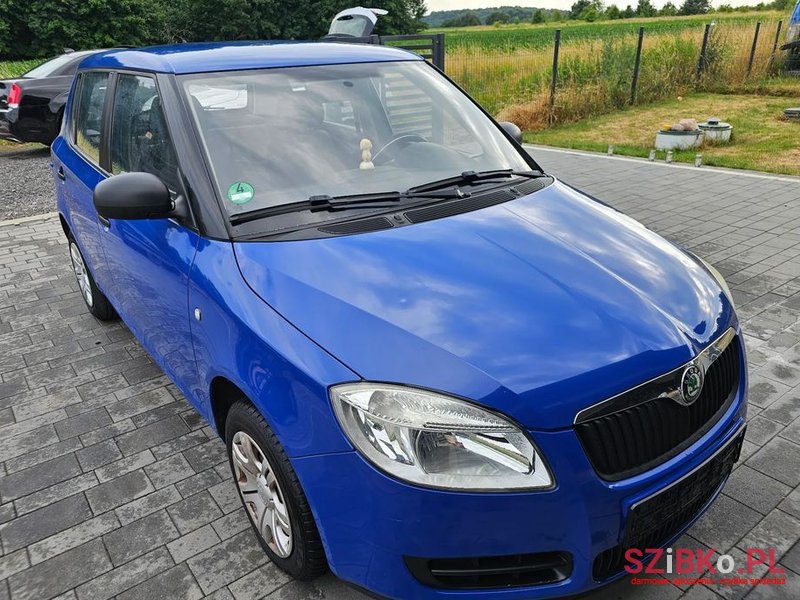 2009' Skoda Fabia 1.4 16V Classic photo #4