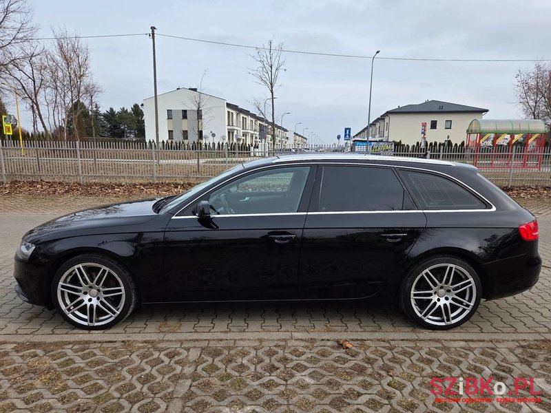 2014' Audi A4 Avant photo #2