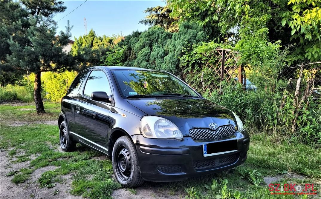 2003' Toyota Yaris photo #5