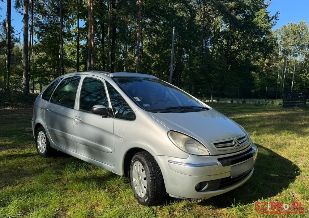 2006' Citroen Xsara Picasso photo #1