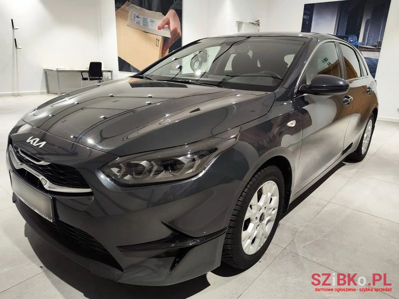 2022' Kia Ceed 1.5 T-Gdi M photo #1