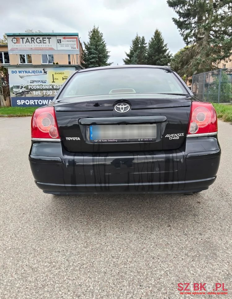 2008' Toyota Avensis photo #3