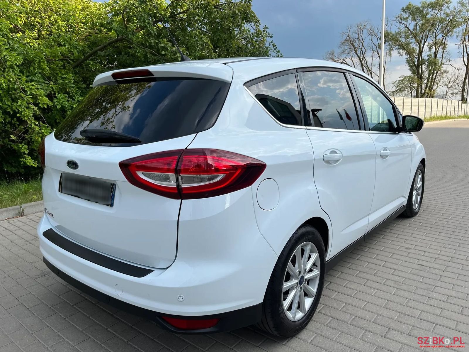 2017' Ford C-MAX photo #6