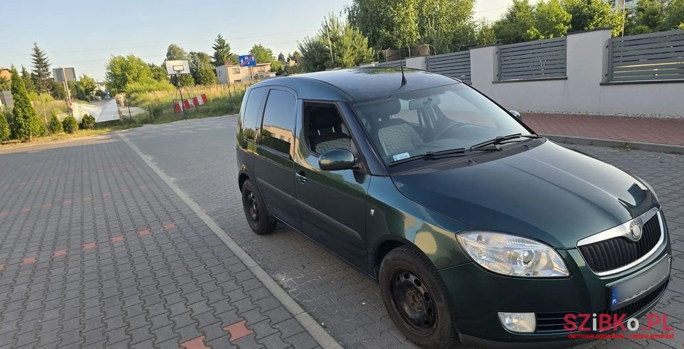 2009' Skoda Roomster 1.6 16V photo #1