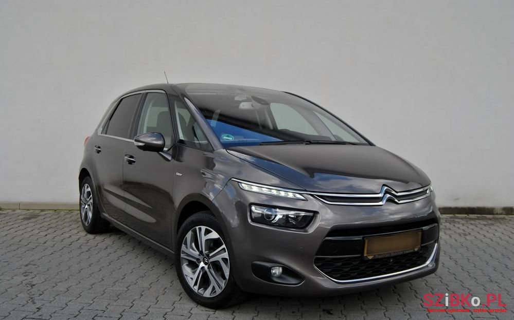 2016' Citroen C4 Picasso photo #5