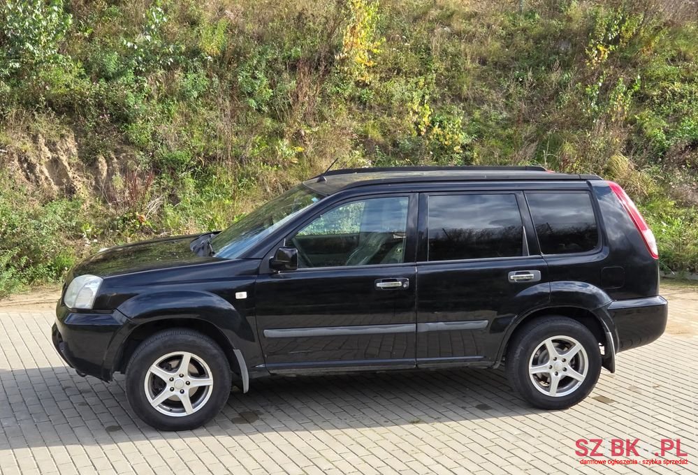 2005' Nissan X-Trail 2.0 Comfort photo #2