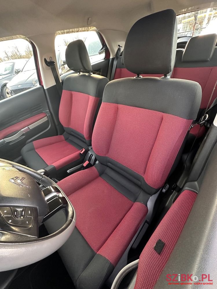 2016' Citroen C4 Cactus photo #6