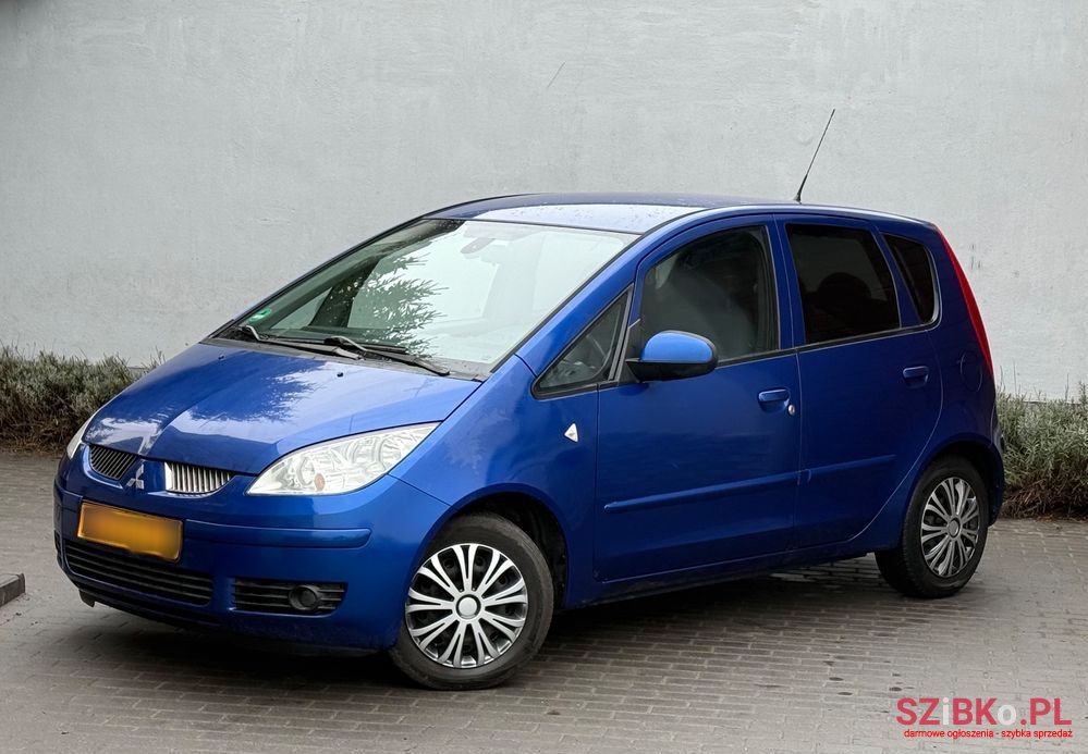 2008' Mitsubishi Colt 1.3 Motion Plus photo #2