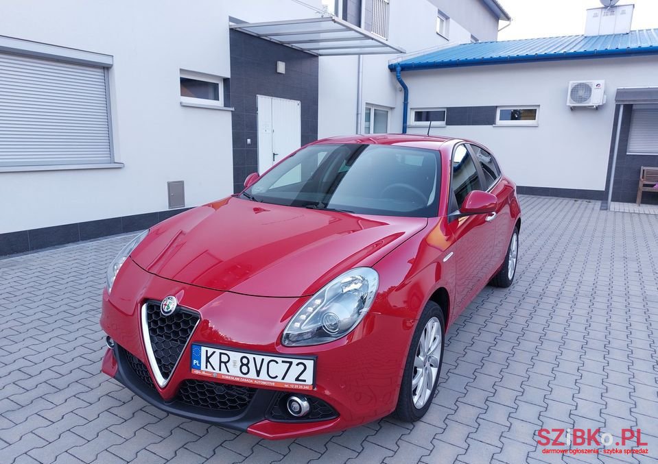 2020' Alfa Romeo Giulietta photo #1